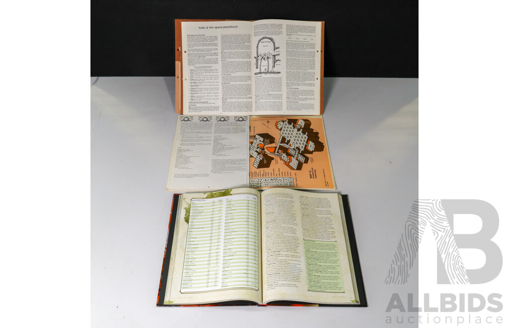 TSR Hobbies Advanced Dungeons & Dragons Pharaoh 9052 and Ravenloft 9075 with Dungeons & Dragons Player's Handbook