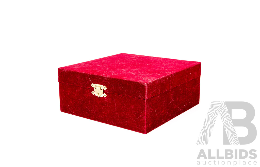 Vintage Korean Octagonal Lined Jewellery Box in Presentation Case