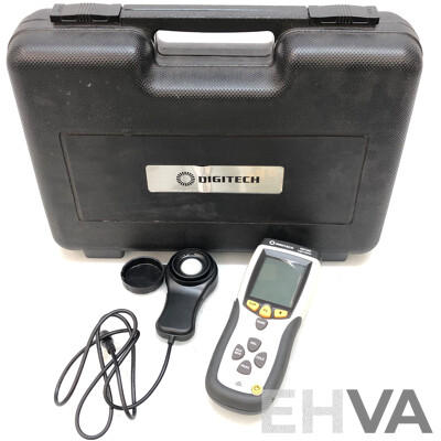 Digitech QM1584 400K Lux Meter Kit