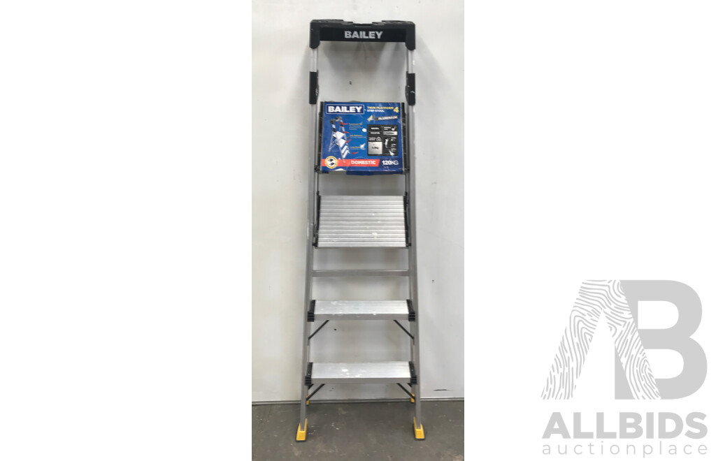 Bailey 120kg 4 Step Ladder