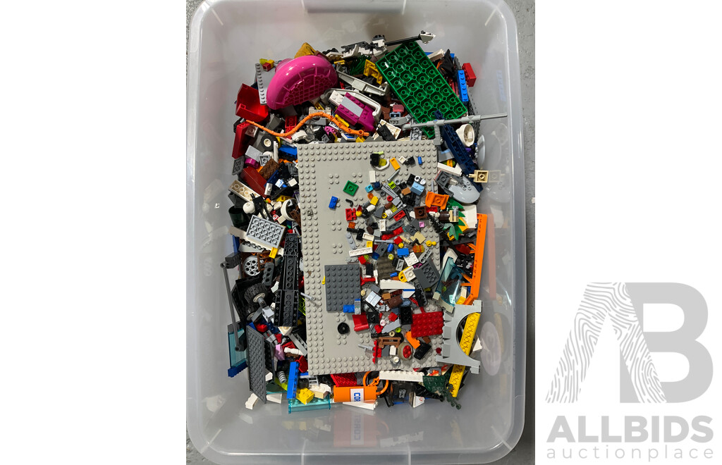 Collection Approx 10KG Mixed Lego Pieces