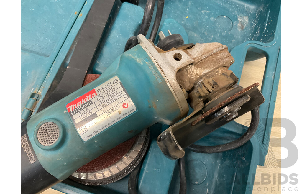 Makita 540W 125mm Angle Grinder (9525NB)