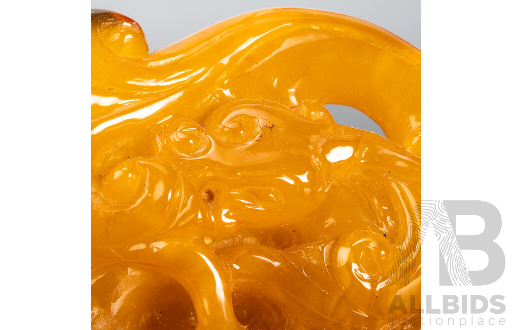 Antique Chinese Carved Golden Amber Figure of Dragon