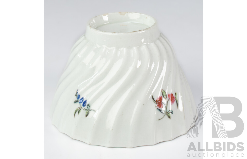 Antique Early English New Hall Porcelain Nine Piece Tea Service in Chinese Export Style with Hand Painted Decoration, Circa 1790s