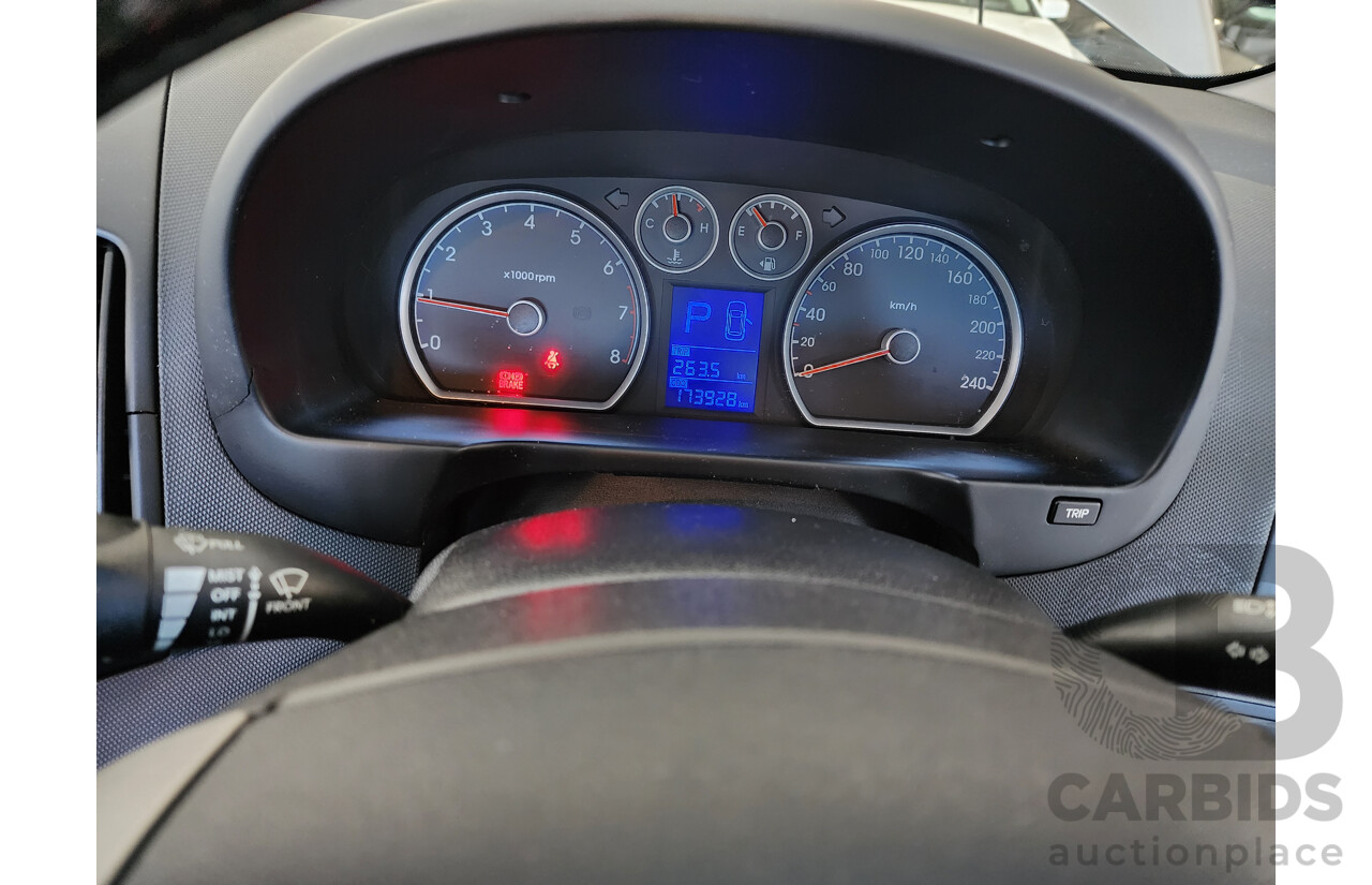 9/2009 Hyundai i30 SLX FD MY09 5d Hatchback Silver Or Chrome 2.0L