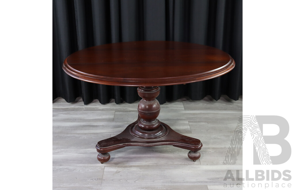 Victorian Mahogany Drop Side Pedestal Table