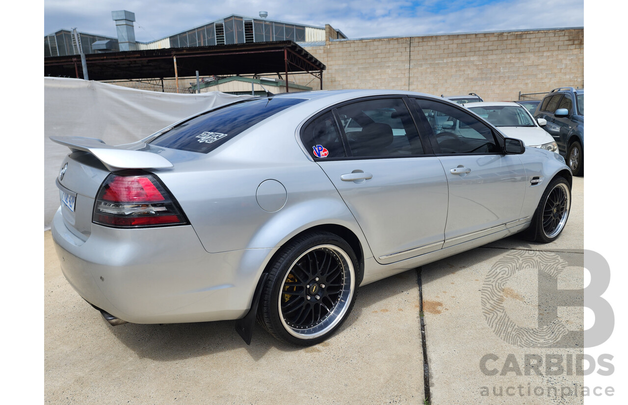 9/2009 Holden Calais V VE MY09.5 4d Sedan Silver 3.6L