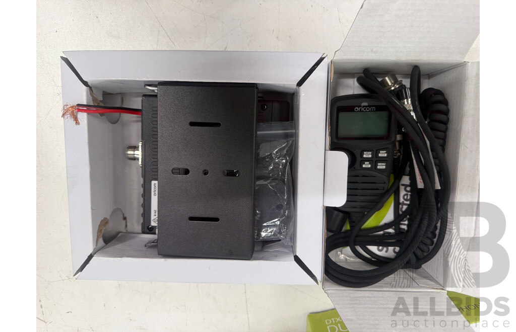 Oricom DTX4200 Dual Receive UHF