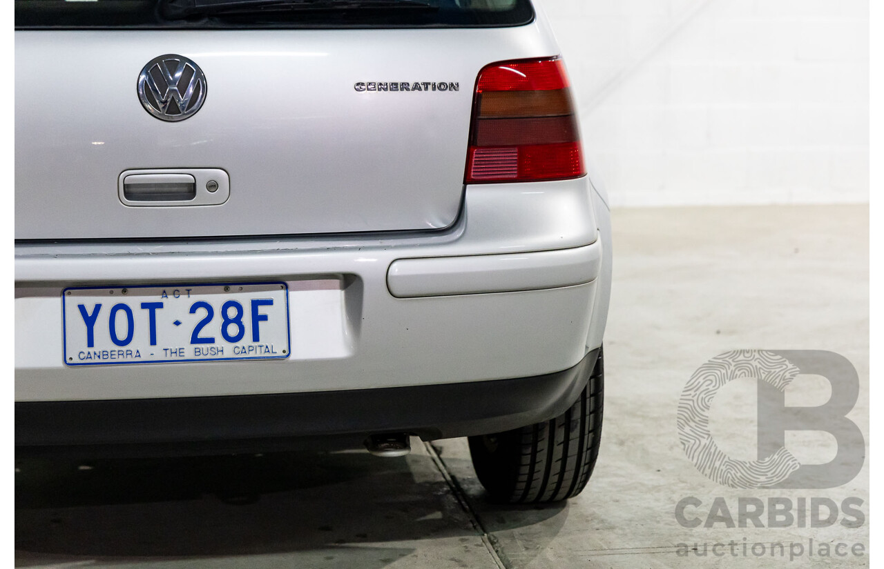 11/2003 Volkswagen Golf 1.6 S  5d Hatchback Reflex Silver 1.6L