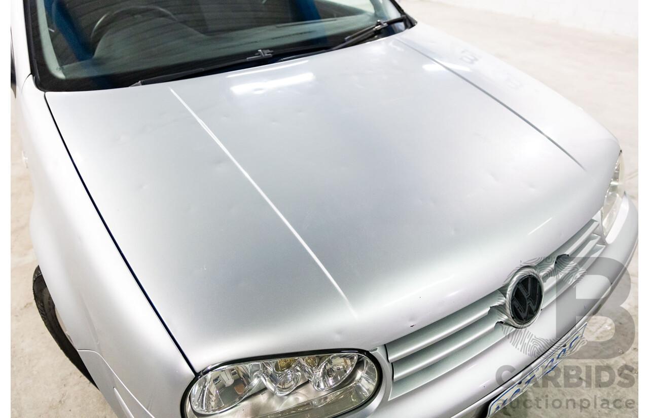 11/2003 Volkswagen Golf 1.6 S  5d Hatchback Reflex Silver 1.6L