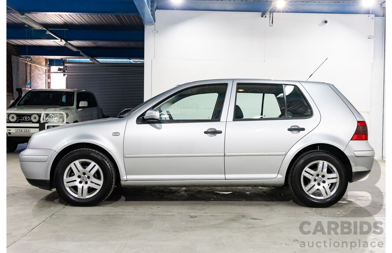 11/2003 Volkswagen Golf 1.6 S 5d Hatchback Reflex Silver 1.6L