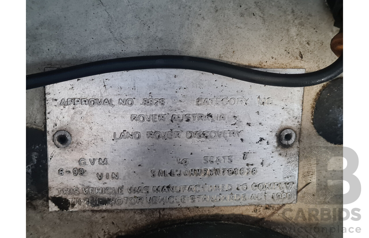 6/1999 Land Rover Discovery SE7 (4x4) 4d Wagon White V8 4.0L