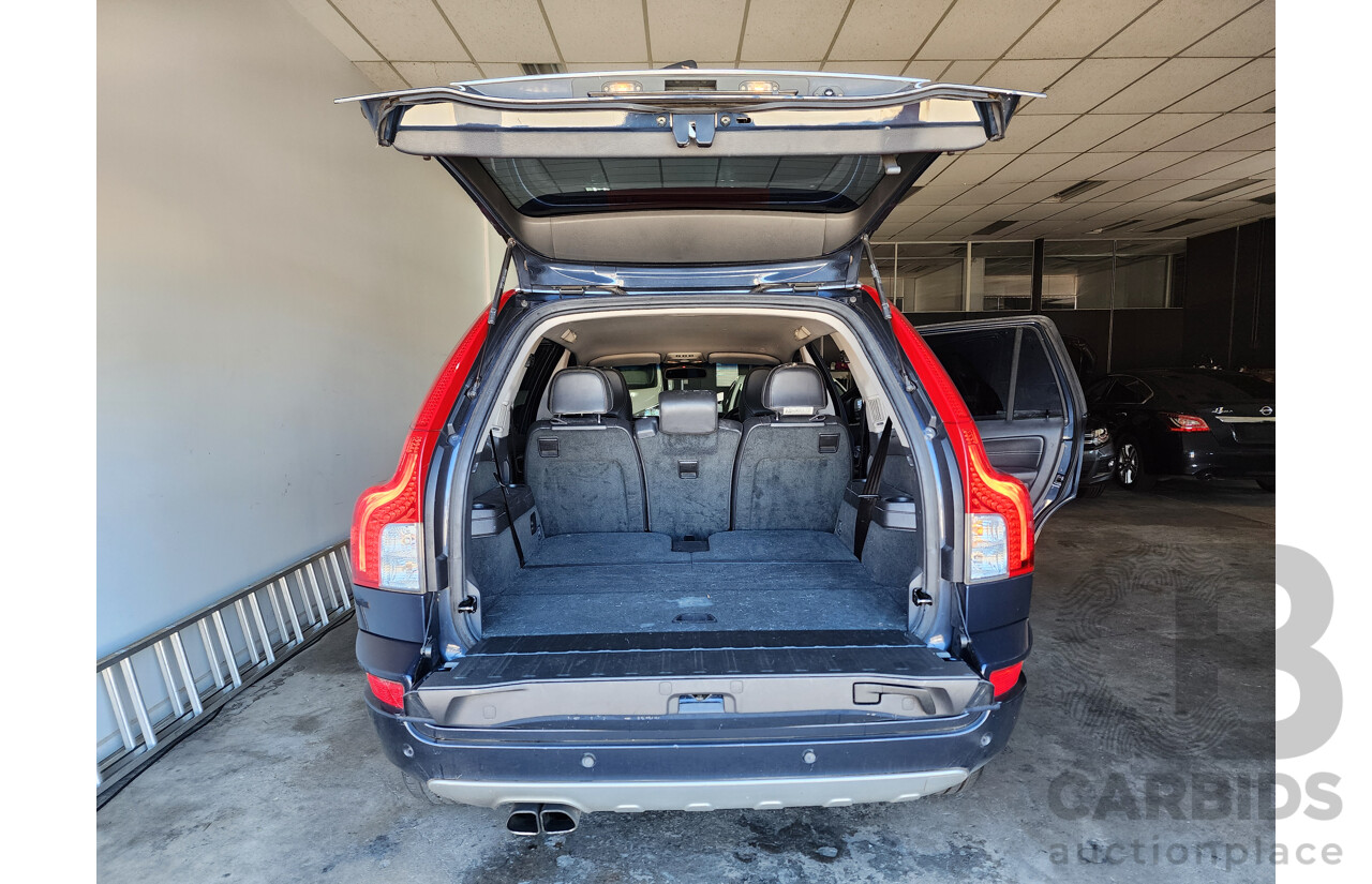 2/2014 Volvo XC90 D5 R-Design (AWD)  MY14 4d Wagon Blue Turbo Diesel 2.4L