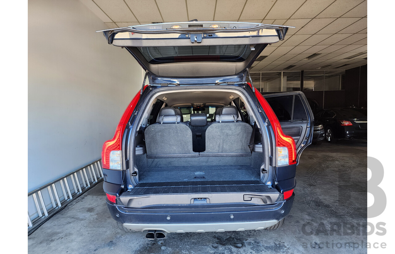 2/2014 Volvo XC90 D5 R-Design (AWD)  MY14 4d Wagon Blue Turbo Diesel 2.4L