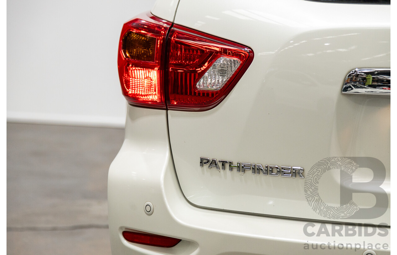 08/2017 Nissan Pathfinder ST R52 MY17 Series 2 4D Wagon White V6 3.5L
