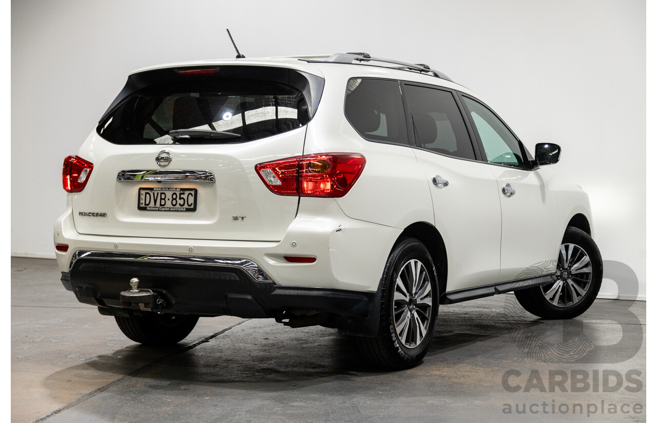 08/2017 Nissan Pathfinder ST R52 MY17 Series 2 4D Wagon White V6 3.5L