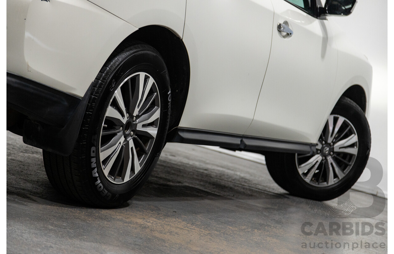 08/2017 Nissan Pathfinder ST R52 MY17 Series 2 4D Wagon White V6 3.5L
