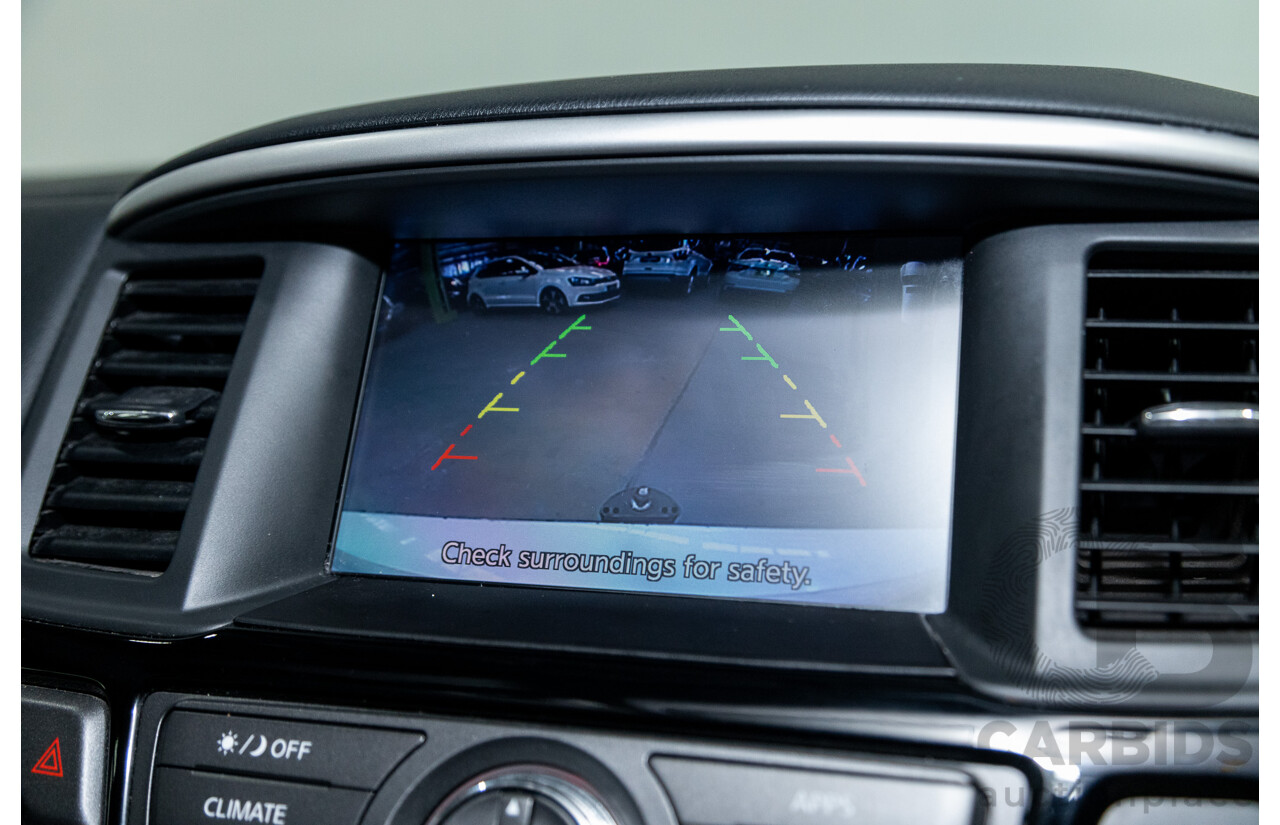 08/2017 Nissan Pathfinder ST R52 MY17 Series 2 4D Wagon White V6 3.5L