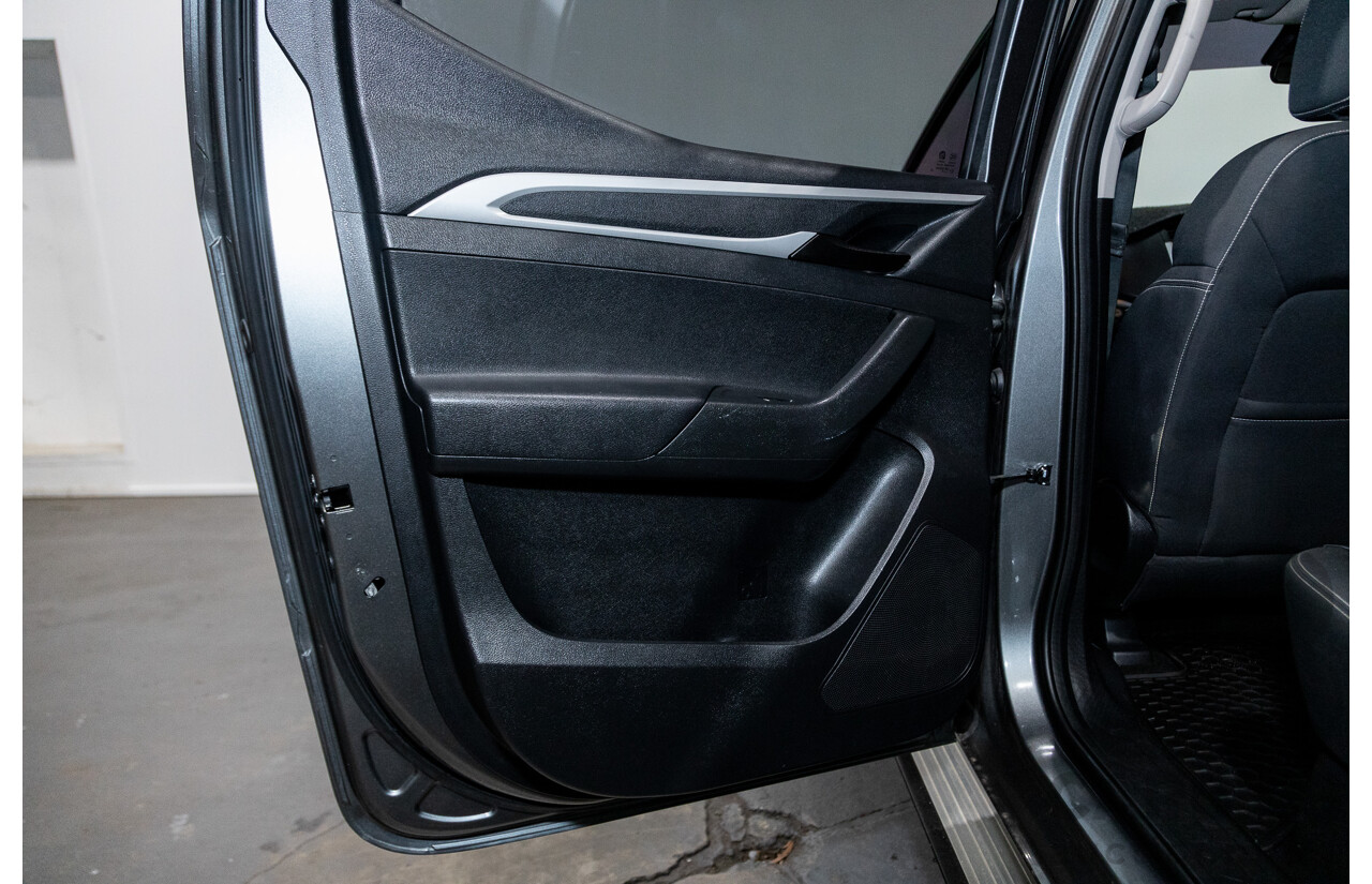 6/2018 Ldv T60 PRO (4x4) SK8C Double Cab Utility Grey Turbo Diesel 2.8L