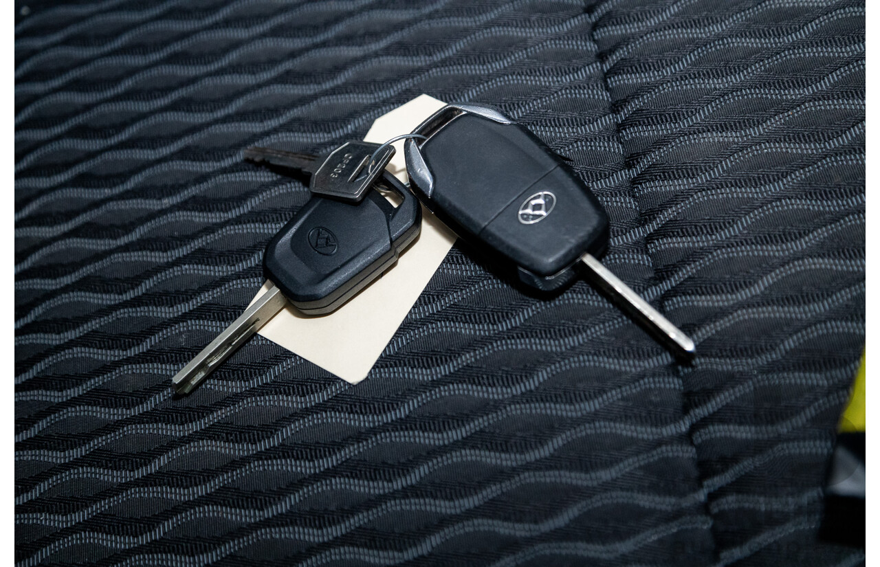 6/2018 Ldv T60 PRO (4x4) SK8C Double Cab Utility Grey Turbo Diesel 2.8L