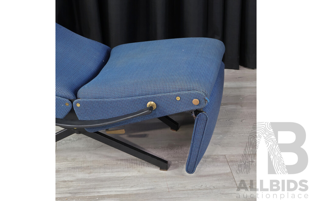 P40 Lounge Chair by Osvaldo Borsani for Tecno