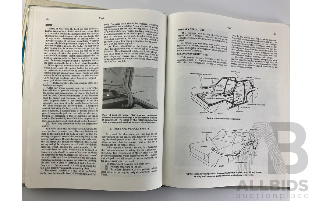 SP Murray Books Holden HX-HZ Workshop Manual and Gregory's Car Body Repairs