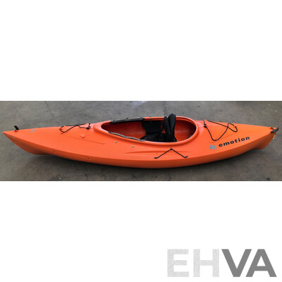 Emotion Glide 3 Meter Sit in Kayak