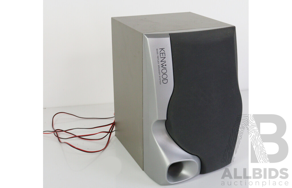 Kenwood Mini Hi Fi  Component System XD 251 with Pair LS 351 Kenwood Bass Reflex Speakers