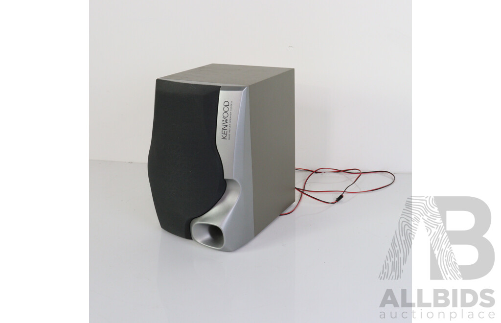 Kenwood Mini Hi Fi  Component System XD 251 with Pair LS 351 Kenwood Bass Reflex Speakers