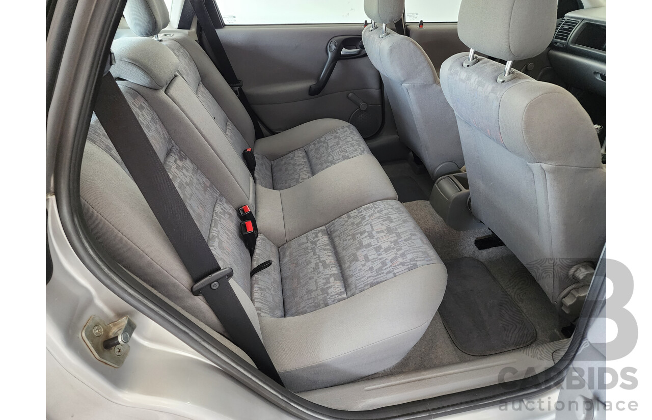 1/2001 Holden Vectra GL JSII 4d Sedan Silver 2.2L