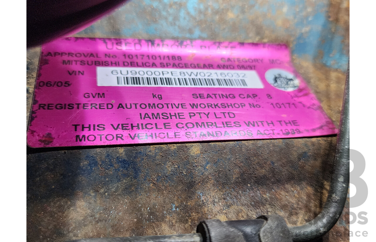 6/1997 Imported Mitsubishi DELICA (SPACEGEAR) 4D Wagon Green 4WD DIESEL TURBO 2.8L 4 SP AUTOMATIC