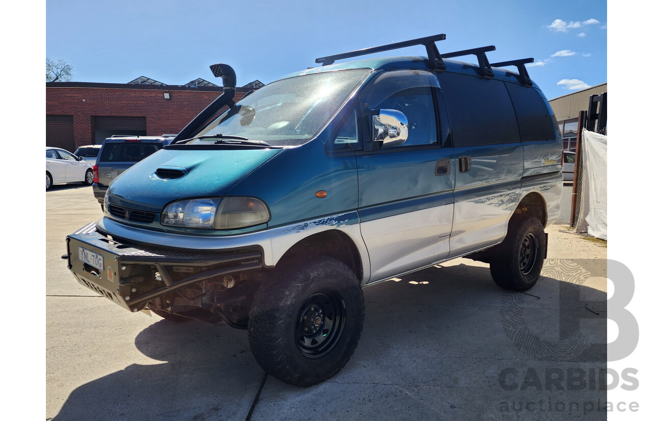 6/1997 Imported Mitsubishi DELICA (SPACEGEAR) 4D Wagon Green 4WD DIESEL TURBO 2.8L 4 SP AUTOMATIC