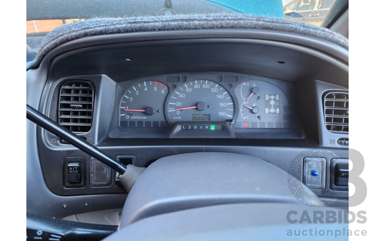 6/1997 Imported Mitsubishi DELICA (SPACEGEAR) 4D Wagon Green 4WD DIESEL TURBO 2.8L 4 SP AUTOMATIC