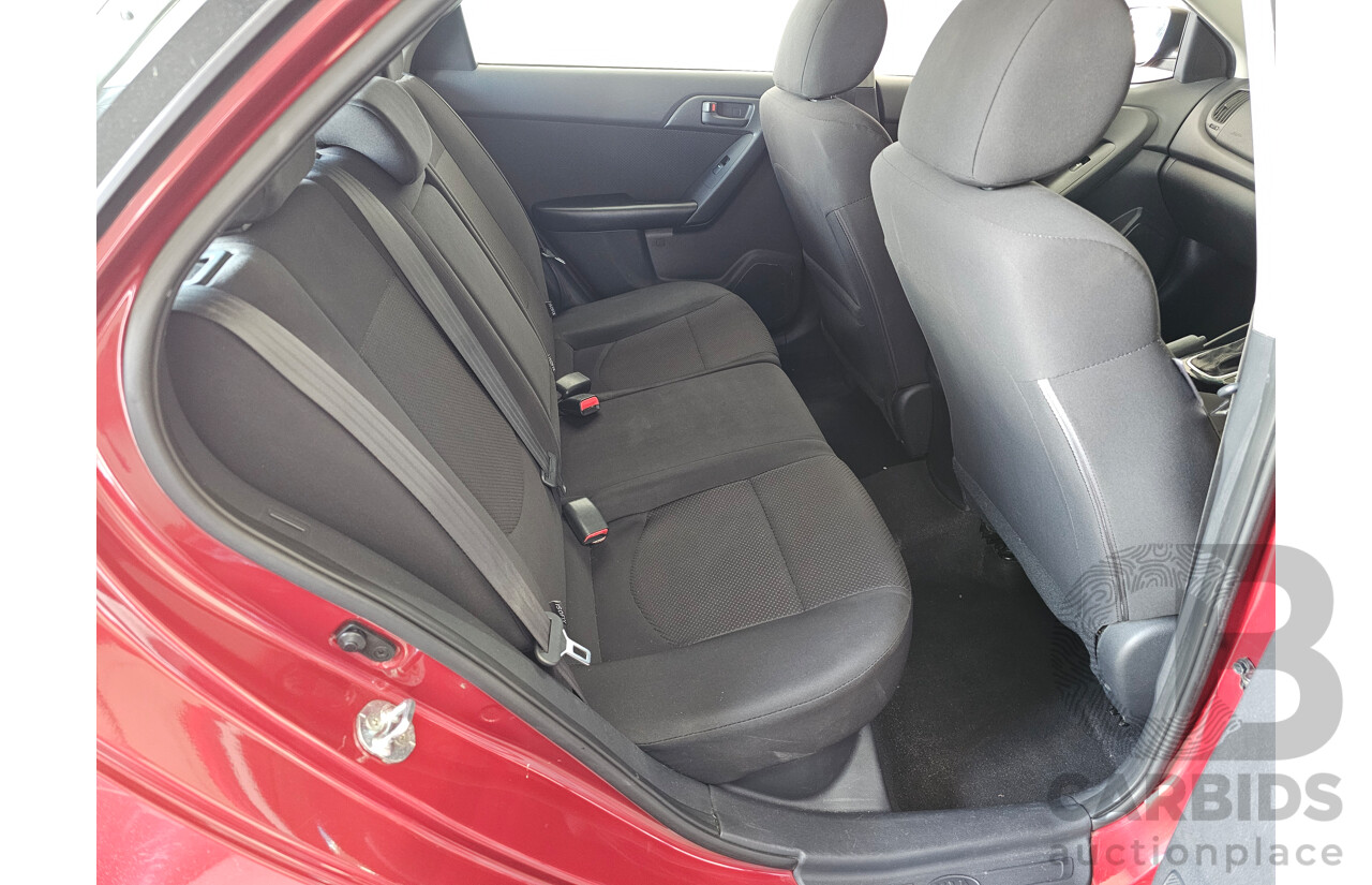 10/2010 Kia Cerato Si TD MY11 5d Hatchback Maroon 2.0L
