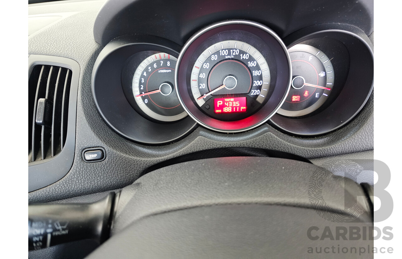 10/2010 Kia Cerato Si TD MY11 5d Hatchback Maroon 2.0L