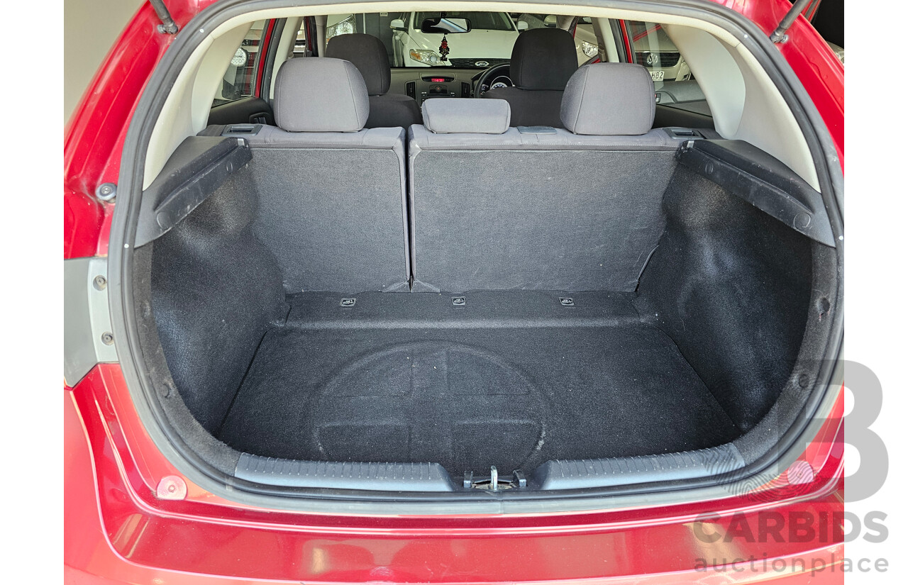10/2010 Kia Cerato Si TD MY11 5d Hatchback Maroon 2.0L