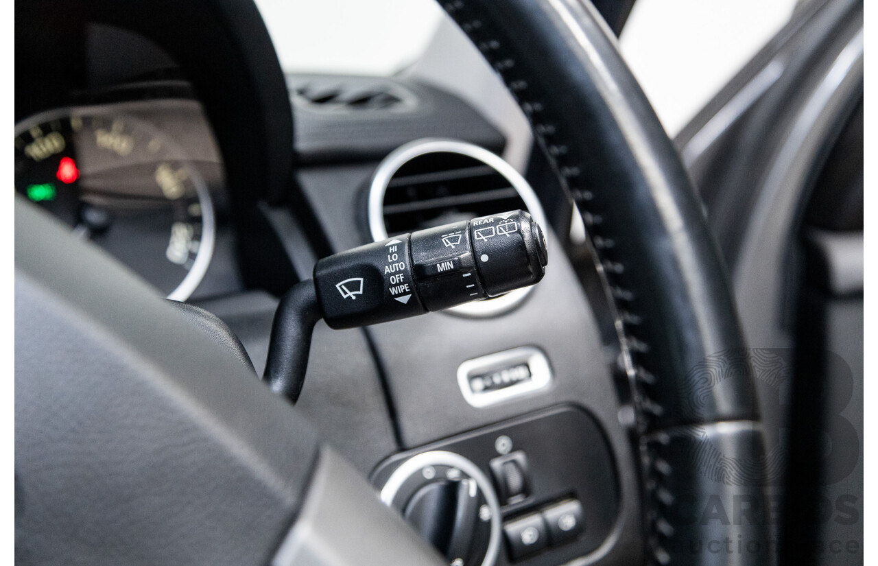 9/2010 Land Rover Discovery 4 (4x4) TDV6 MY10 4d Wagon Grey Turbo Diesel 2.7L