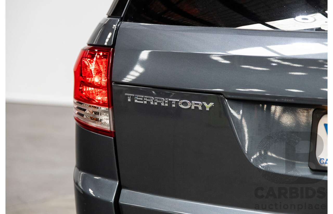 10/2014 Ford Territory TS (rwd) SZ MK2 4d Wagon Grey 4.0L