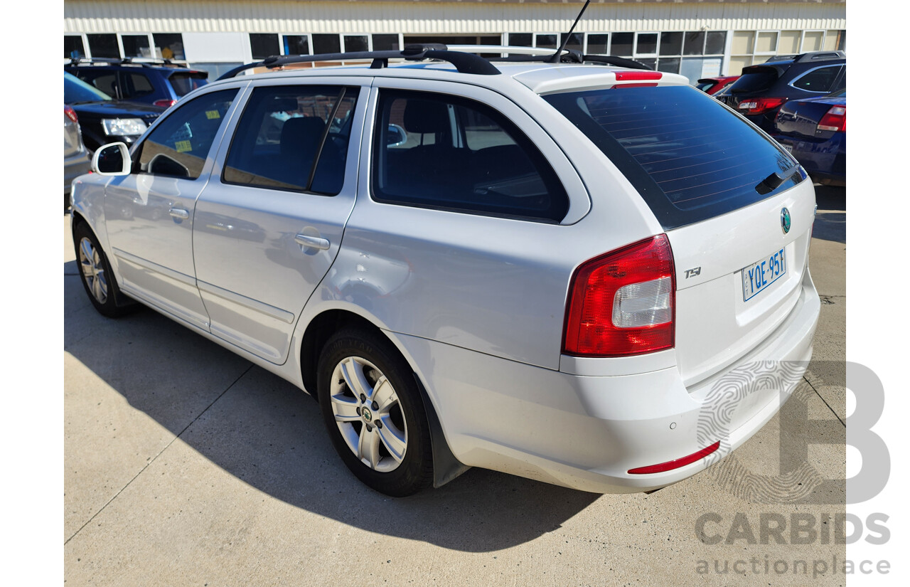 4/2013 Skoda Octavia TSI Ambition NE 4d Wagon White 1.4L