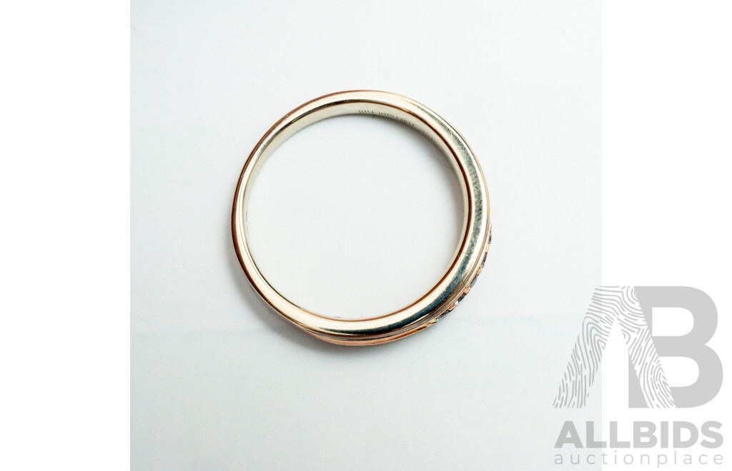 10ct Michael Hill Diamond Set Wedding Ring in White/rose Gold, TDW 0.08CT, Size N, 2.92 Grams