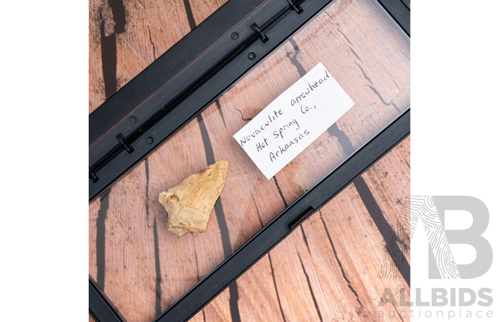 Collection Three Ancient North American Items Comprising Projectile Point, Novaculite Arrowhead & Mogollon Culture Pottery Sherd, All in Collectors Cases