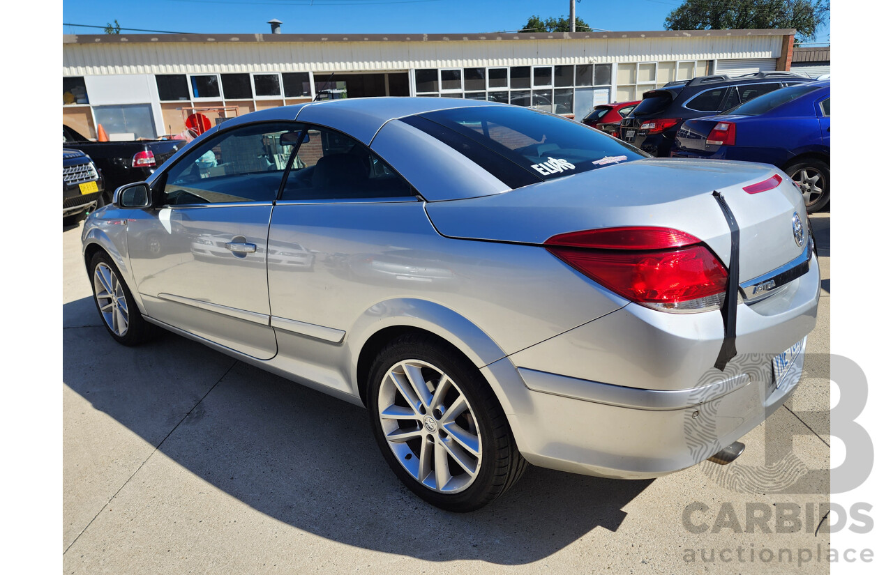 1/2007 Holden Astra TWIN TOP AH 2d Convertible Silver 2.2L