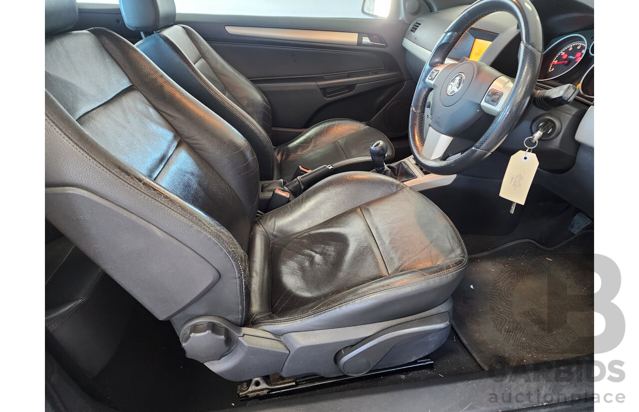 1/2007 Holden Astra TWIN TOP AH 2d Convertible Silver 2.2L