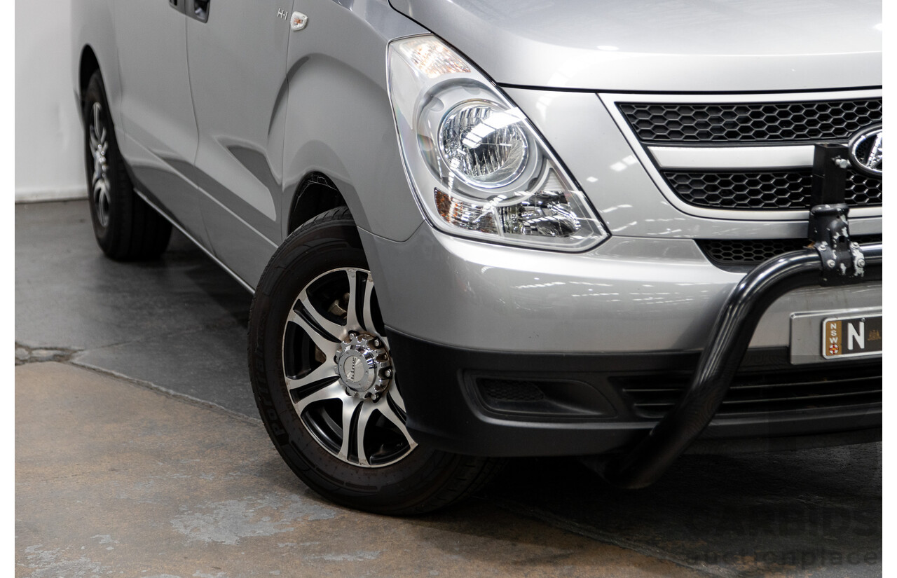 4/2014 Hyundai Iload TQ MY14 4d Van Grey Turbo Diesel 2.5L