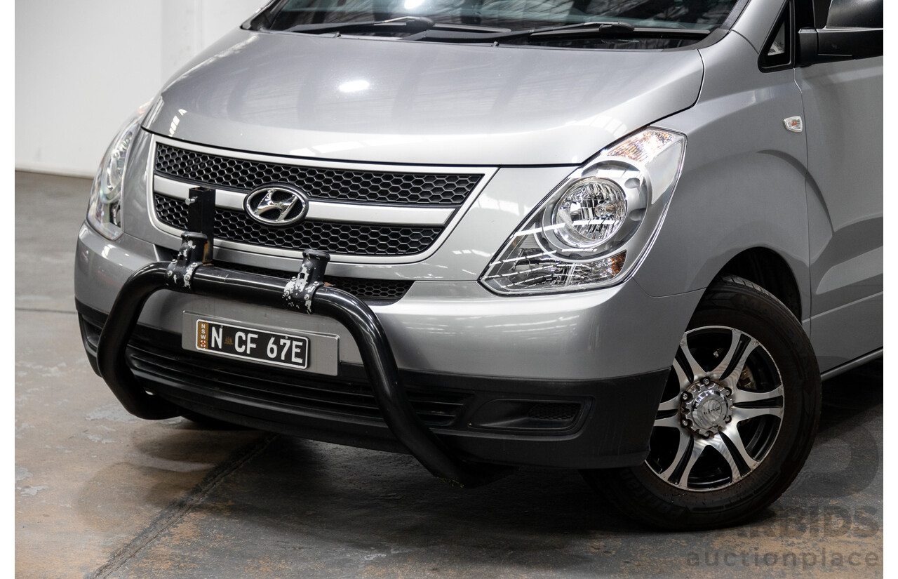 4/2014 Hyundai Iload TQ MY14 4d Van Grey Turbo Diesel 2.5L