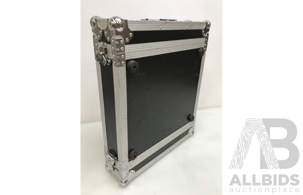 Lab Gruppen (FP 3400) Convertible Power Amplifier