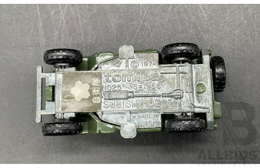 TOMICA Black Box Retired No. 25 Mitsubishi Jeep J3R Diecast Car 1/56 - Made in Japan