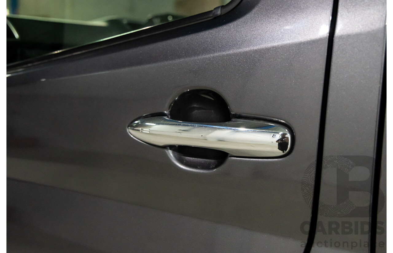 12/2019 Toyota Granvia (RWD) GDH303R 4d Wagon Graphite Metallic Turbo Diesel 2.8L - 6 Seater