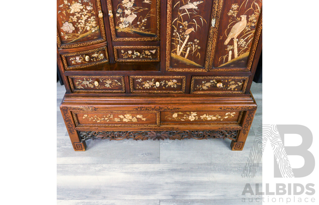Fine Antique Japanese Carved and Pierced Hardwood Cabinet (Shodona) Profusely Decorated with Shibayama Inlay, Meiji Period (1868-1912)