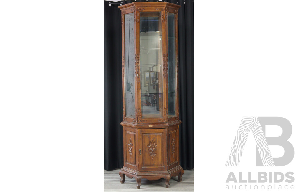 Mahogany Octagonal Display Case